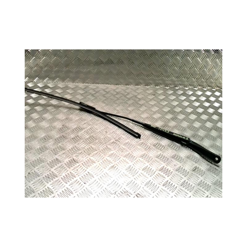 Bras essuie glace avant gauche RENAULT MEGANE 3 PHASE 1 COUPE d’occasion