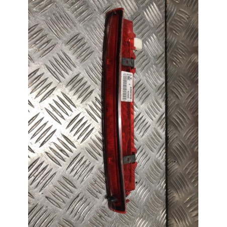 Feu arriere stop central RENAULT MEGANE 2 PHASE 2 d’occasion