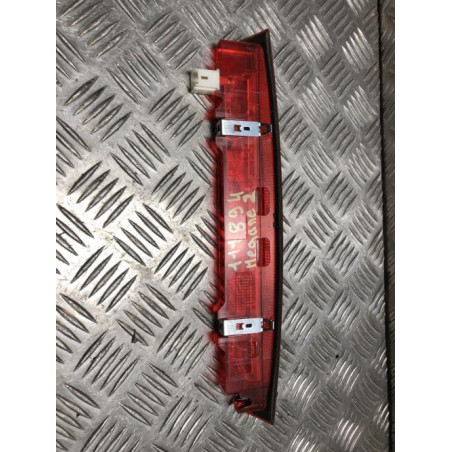 Feu arriere stop central RENAULT MEGANE 2 PHASE 2 d’occasion