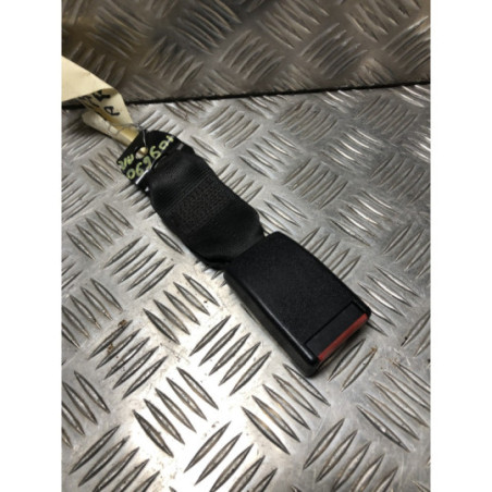 Attache ceinture arriere centrale OPEL ZAFIRA A PHASE 1 d’occasion