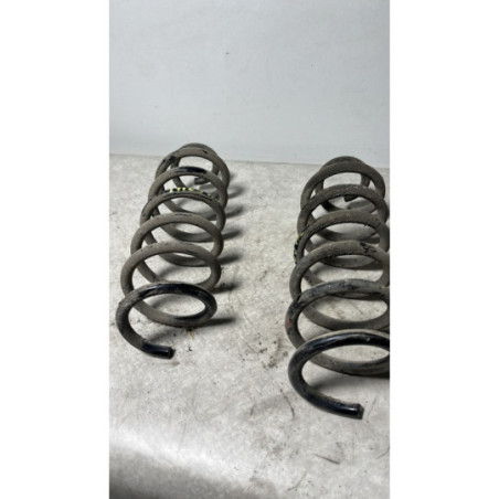 Ressort de suspension arriere NISSAN QASHQAI 2 PHASE 1 d’occasion