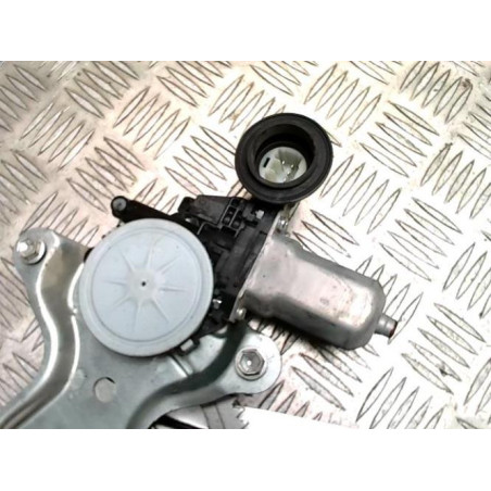 Leve vitre electrique arriere gauche TOYOTA RAV4 3 PHASE 3 d’occasion