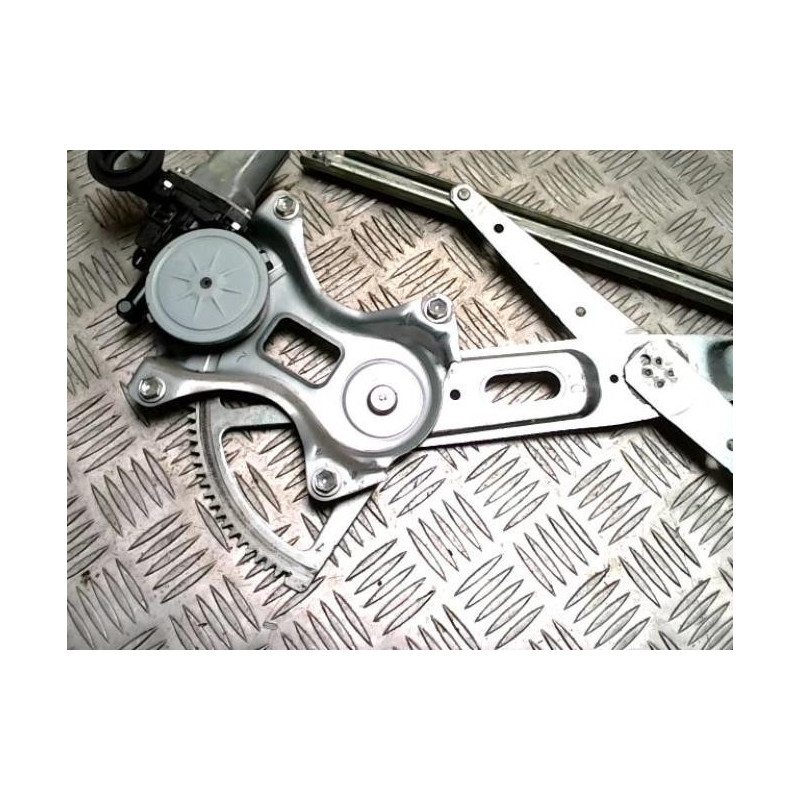 Leve vitre electrique avant droit TOYOTA RAV4 3 PHASE 3 d’occasion