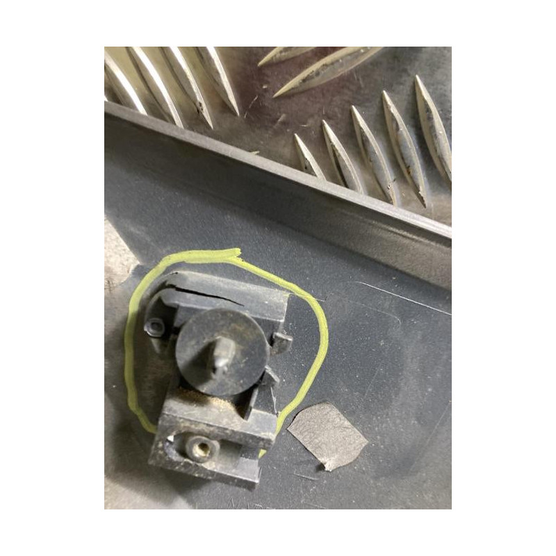 Baguette de porte arriere gauche  RENAULT SCENIC 3 PHASE 3 d’occasion