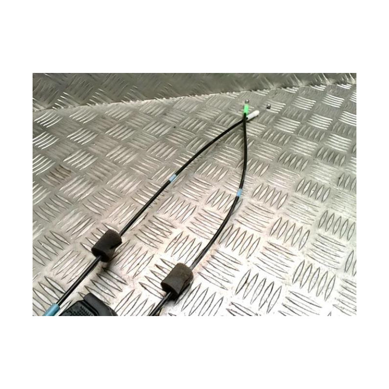 Serrure arriere gauche TOYOTA RAV4 3 PHASE 3 d’occasion