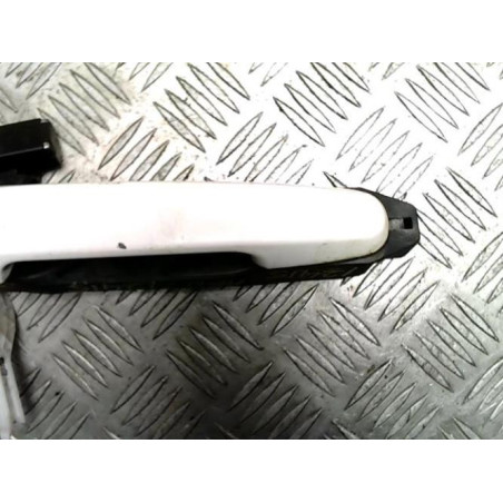Poignee porte arriere droit TOYOTA RAV4 3 PHASE 3 d’occasion