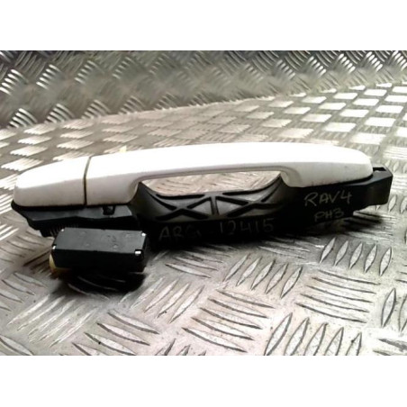 Poignee porte arriere gauche TOYOTA RAV4 3 PHASE 3 d’occasion