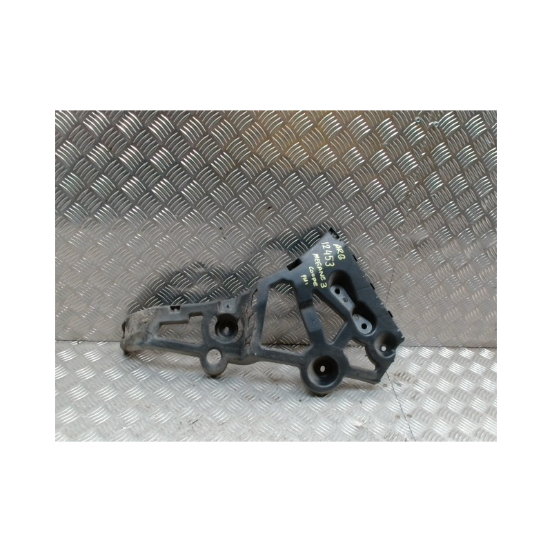 Support de pare chocs arriere RENAULT MEGANE 3 PHASE 1 COUPE d’occasion