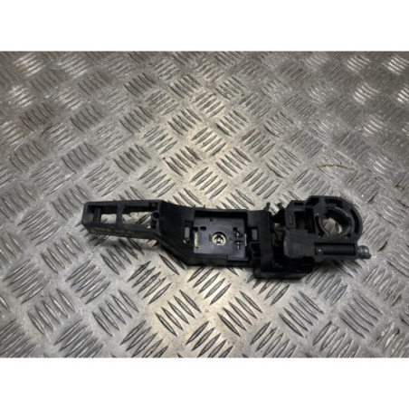 Poignee porte avant gauche RENAULT KANGOO 2 PHASE 1 d’occasion