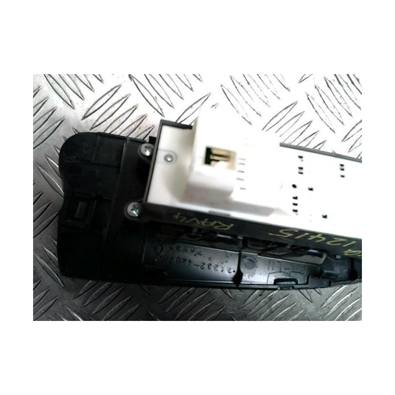 Interrupteur de leve vitre avant gauche TOYOTA RAV4 3 PHASE 3 d’occasion