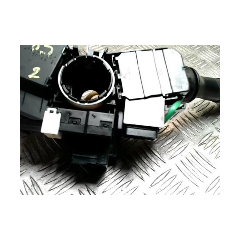 Com (Bloc Contacteur Tournant+Commodo Essuie Glace+Commodo Phare) CITROEN C1 2 d’occasion