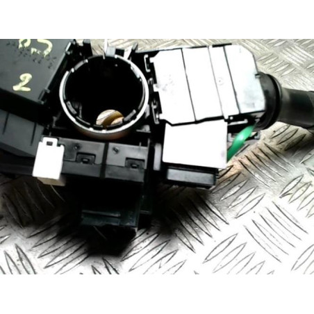Com (Bloc Contacteur Tournant+Commodo Essuie Glace+Commodo Phare) CITROEN C1 2 d’occasion