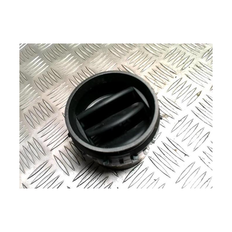Aerateur tableau de bord avant gauche TOYOTA RAV4 3 PHASE 3 d’occasion