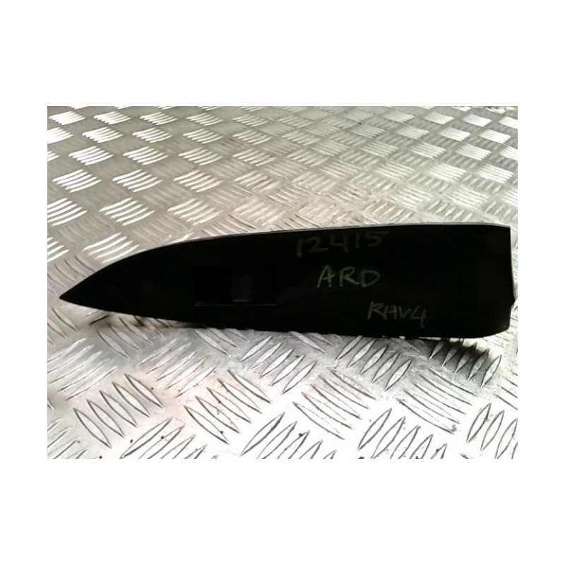Interrupteur de leve vitre arriere droit TOYOTA RAV4 3 PHASE 3 d’occasion