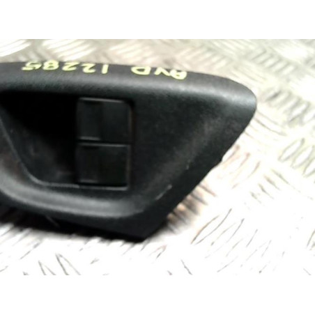 Interrupteur de leve vitre avant droit CITROEN C1 2 d’occasion
