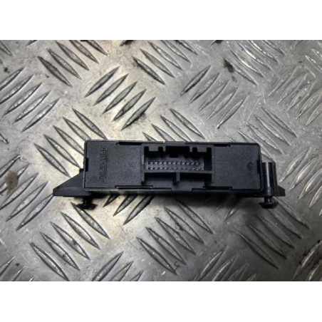 Boitier d'aide au stationnement RENAULT SCENIC 3 PHASE 3 d’occasion