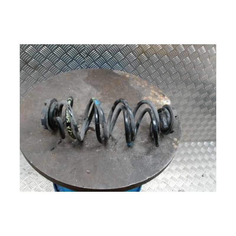 Ressort de suspension avant DACIA SANDERO 3 STEPWAY d’occasion