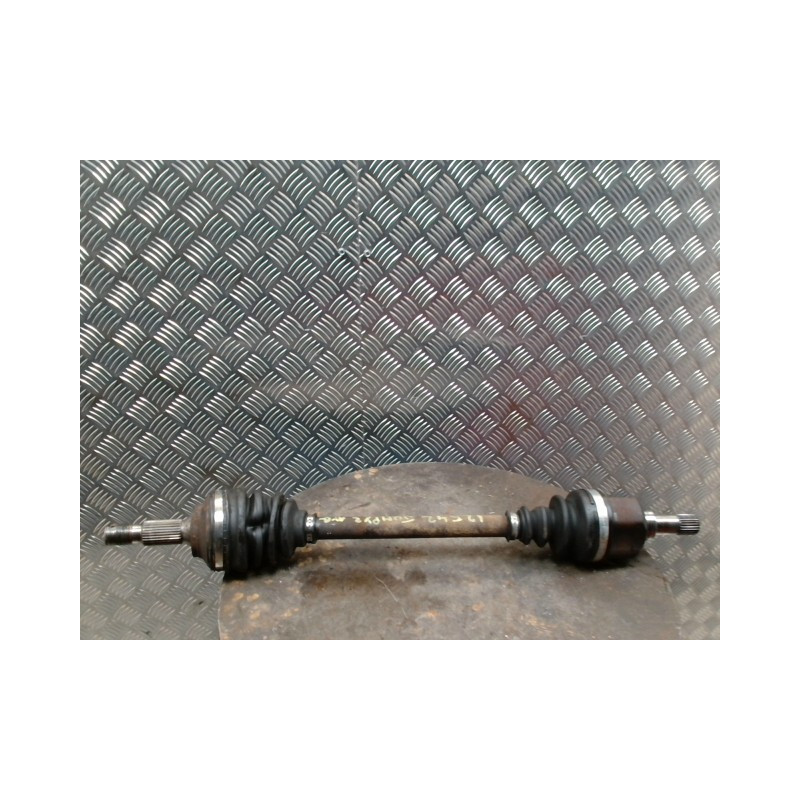 Cardan gauche (transmission) CITROEN JUMPY 2 d’occasion