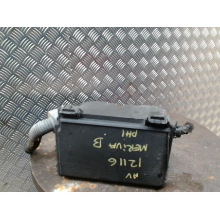 Porte fusible OPEL MERIVA B PHASE 1 d’occasion