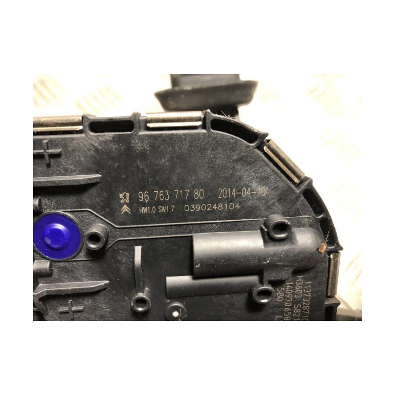 Moteur essuie glace avant droit CITROEN C4 PICASSO 2 PHASE 1 d’occasion