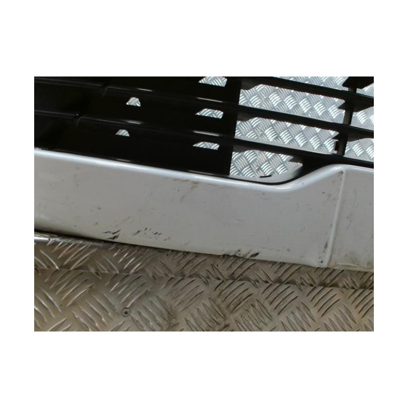 Pare choc avant CITROEN C4 1 PHASE 2 COUPE d’occasion