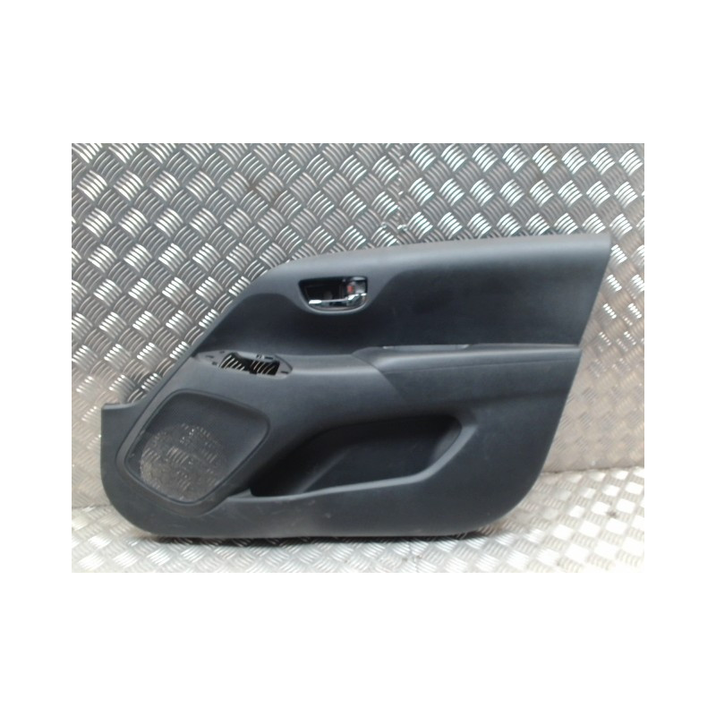 Panneau de porte avant droit CITROEN C1 2 d’occasion