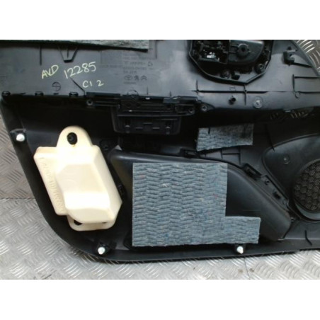 Panneau de porte avant droit CITROEN C1 2 d’occasion