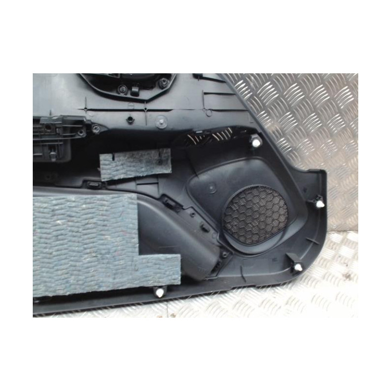 Panneau de porte avant droit CITROEN C1 2 d’occasion