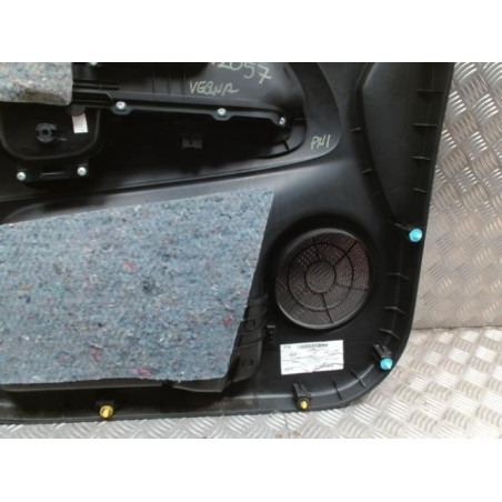 Panneau de porte avant droit KIA VENGA PHASE 1 d’occasion