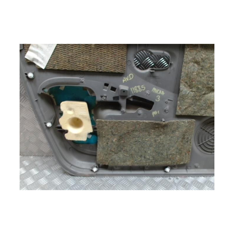 Panneau de porte avant droit NISSAN MICRA 3 PHASE 1 d’occasion