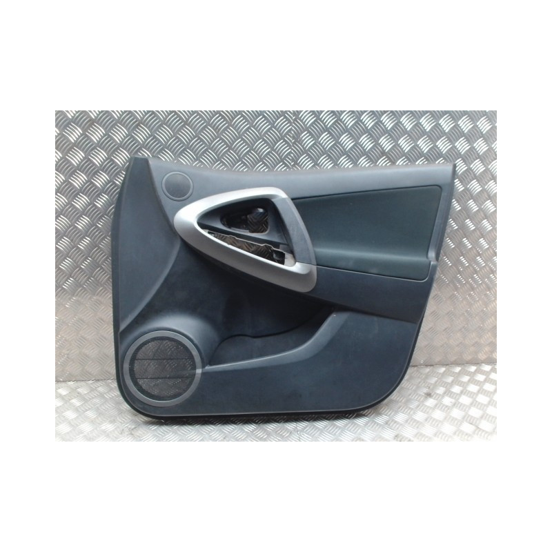 Panneau de porte avant droit TOYOTA RAV4 3 PHASE 3 d’occasion