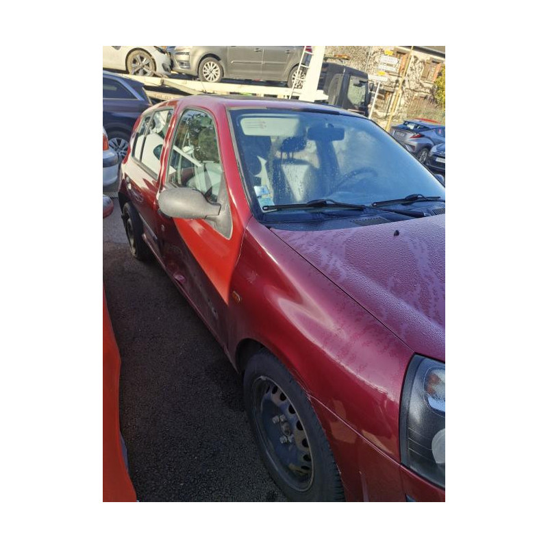 Baguette de porte arriere droite RENAULT CLIO 2 PHASE 2 d’occasion