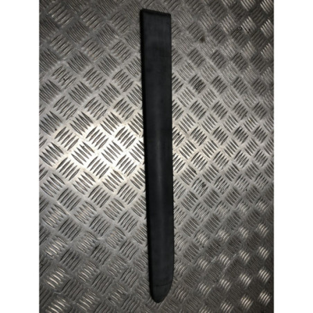 Baguette de porte arriere droite RENAULT CLIO 2 PHASE 1 d’occasion