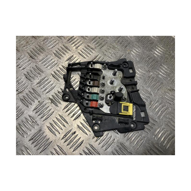 Porte fusible CITROEN C3 2 PHASE 2 d’occasion