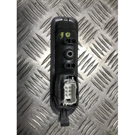 Interrupteur de leve vitre arriere droit RENAULT GRAND SCENIC 2 PHASE 2 d’occasion