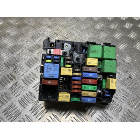 Boitier servitude moteur (BSM) PEUGEOT EXPERT 3 PHASE 1 d’occasion