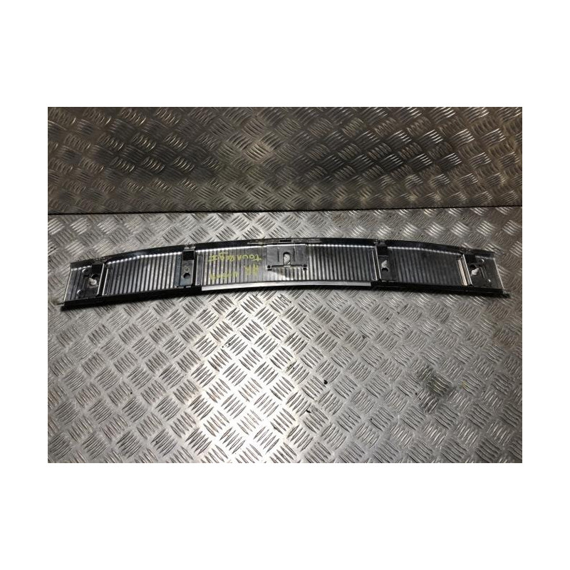 Baguette de coffre VOLKSWAGEN TOUAREG 1 PHASE 2 d’occasion