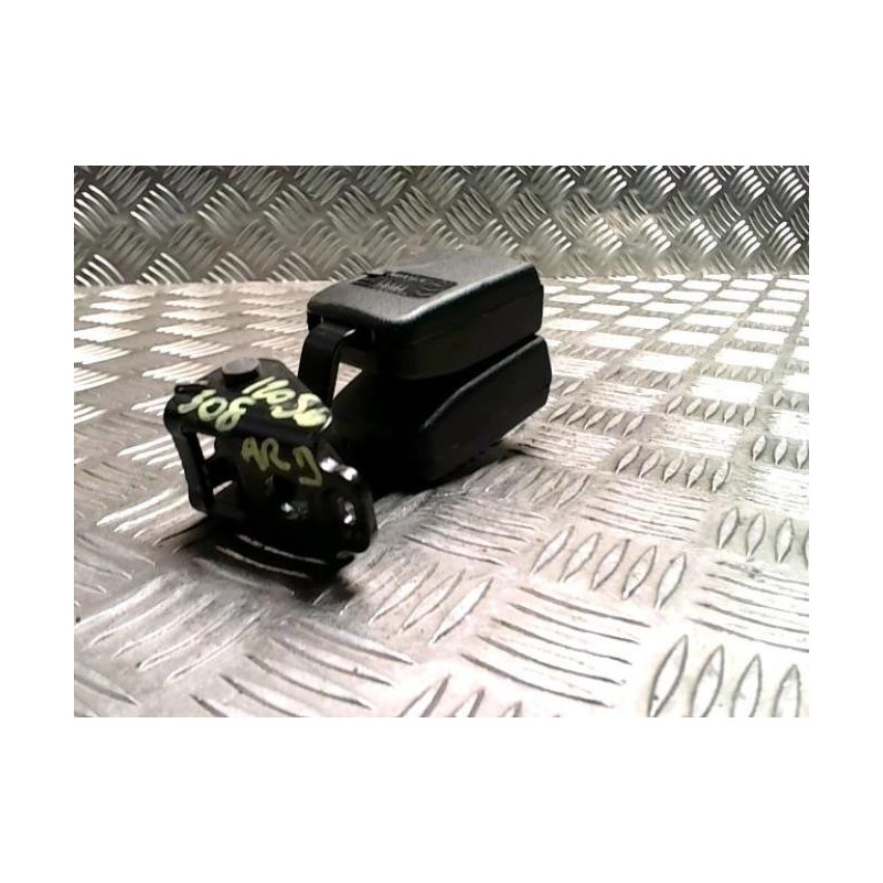 Attache ceinture arriere droit PEUGEOT 308 1 PHASE 2 d’occasion