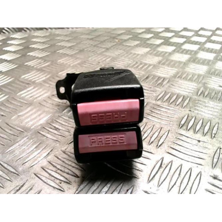 Attache ceinture arriere droit PEUGEOT 308 1 PHASE 2 d’occasion