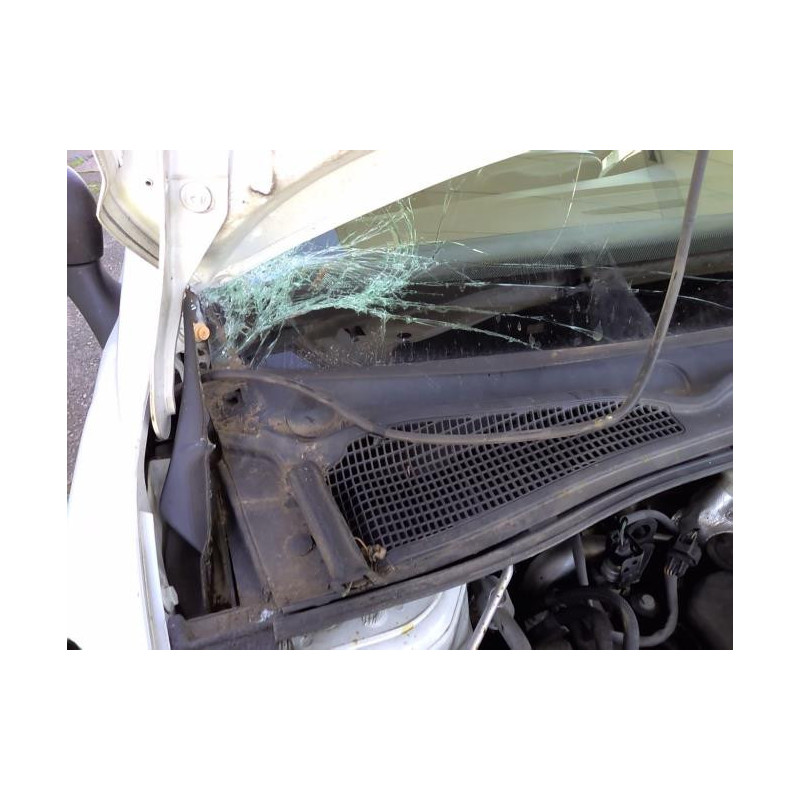 Platine feu arriere droit RENAULT CLIO 4 PHASE 2 d’occasion