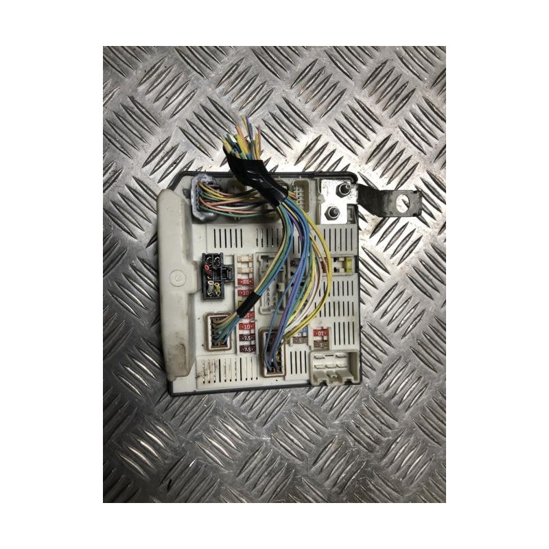 Boitier servitude moteur (BSM) RENAULT SCENIC 2 PHASE 2 d’occasion