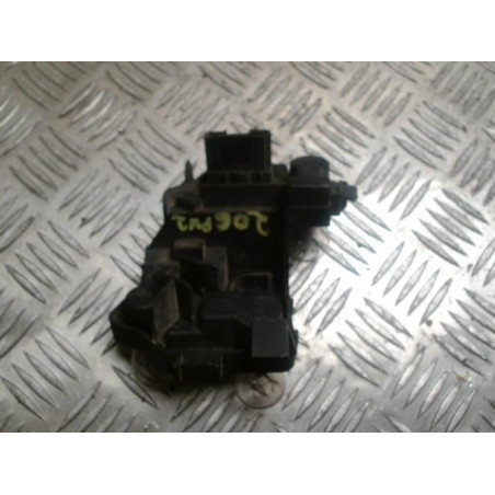 Platine feu arriere droit PEUGEOT 206 PHASE 2 d’occasion
