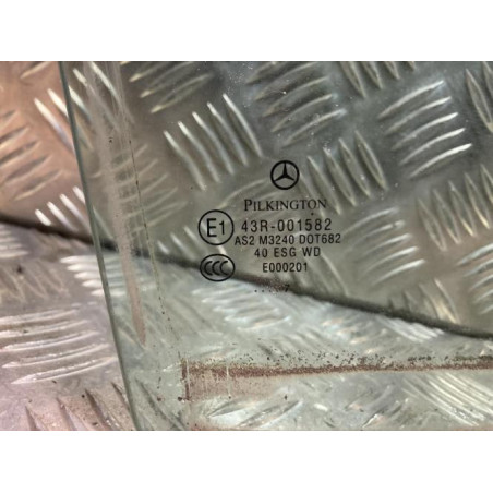 Vitre arriere droit MERCEDES CLASSE C 204 PHASE 1 d’occasion
