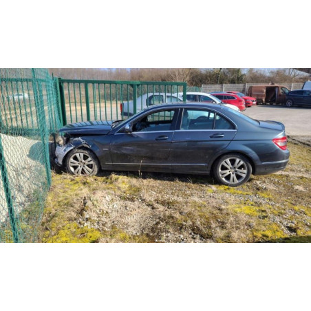 Vitre arriere droit MERCEDES CLASSE C 204 PHASE 1 d’occasion