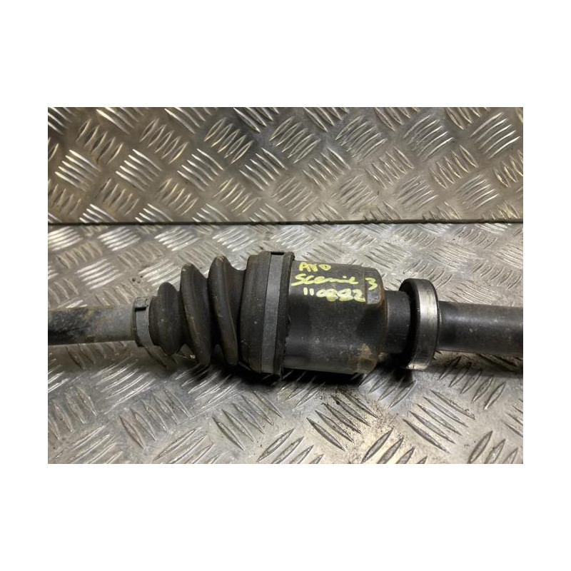 Cardan droit (transmission) RENAULT SCENIC 3 PHASE 3 d’occasion