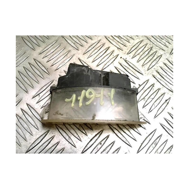 Eclairage de plaque RENAULT TWINGO 1 PHASE 3 d’occasion