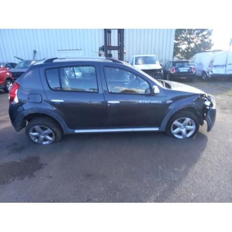 Cosse de batterie DACIA SANDERO 1 d’occasion