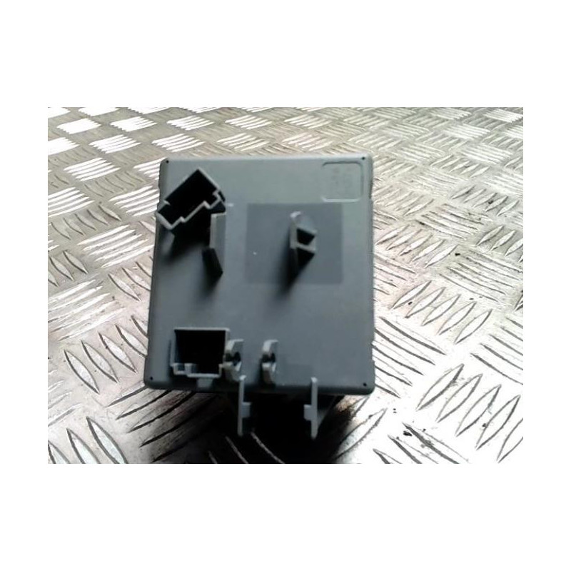 Bouton de demarrage MERCEDES CLASSE C 204 PHASE 2 COUPE d’occasion