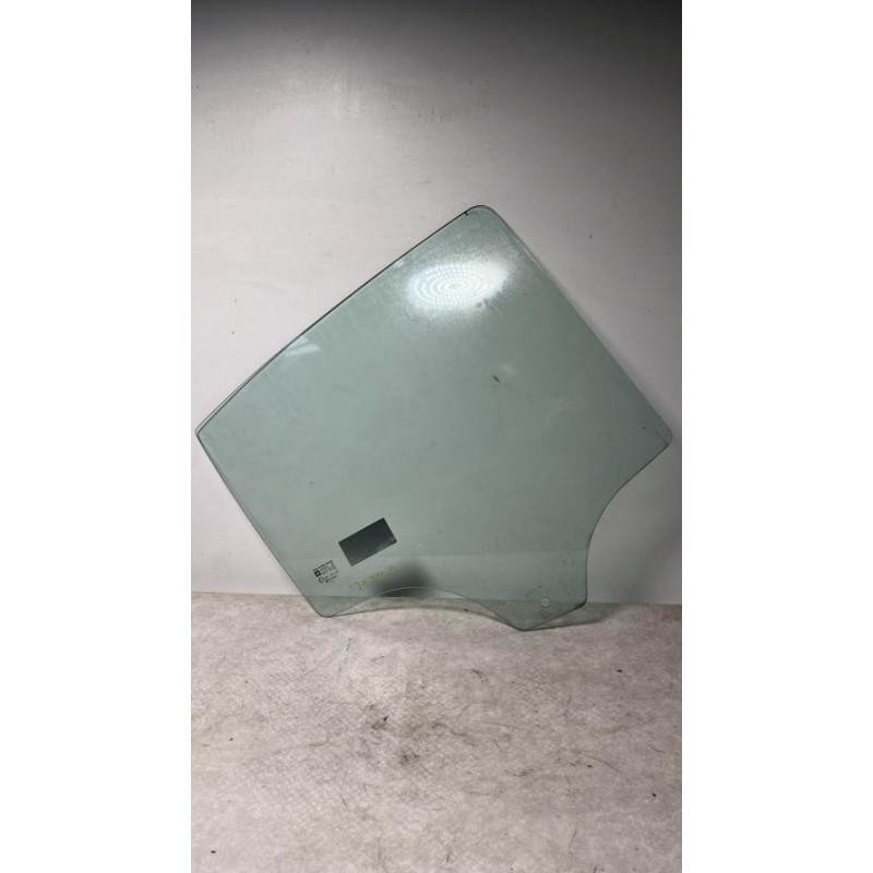 Vitre arriere droit OPEL CORSA D PHASE 1 d’occasion