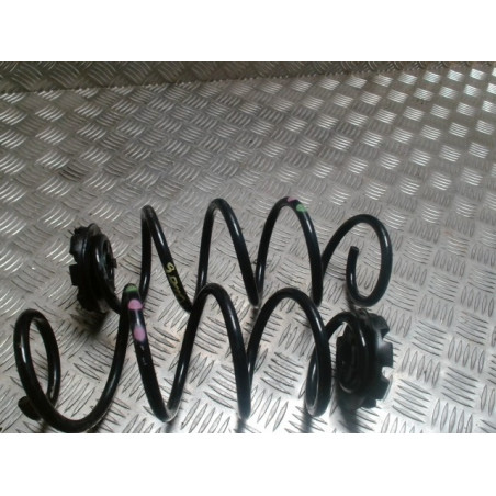 Ressort de suspension arriere RENAULT CLIO 5 PHASE 1 d’occasion
